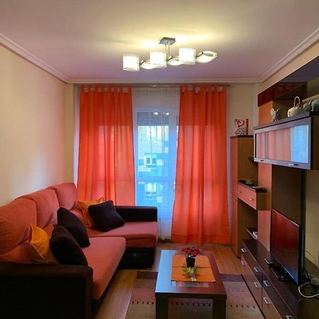 אוביידו Apartamento Mota-2 Huca-Los Prados; Parking Y Wifi Gratis מראה חיצוני תמונה