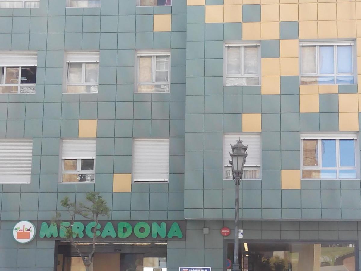 אוביידו Apartamento Mota-2 Huca-Los Prados; Parking Y Wifi Gratis מראה חיצוני תמונה
